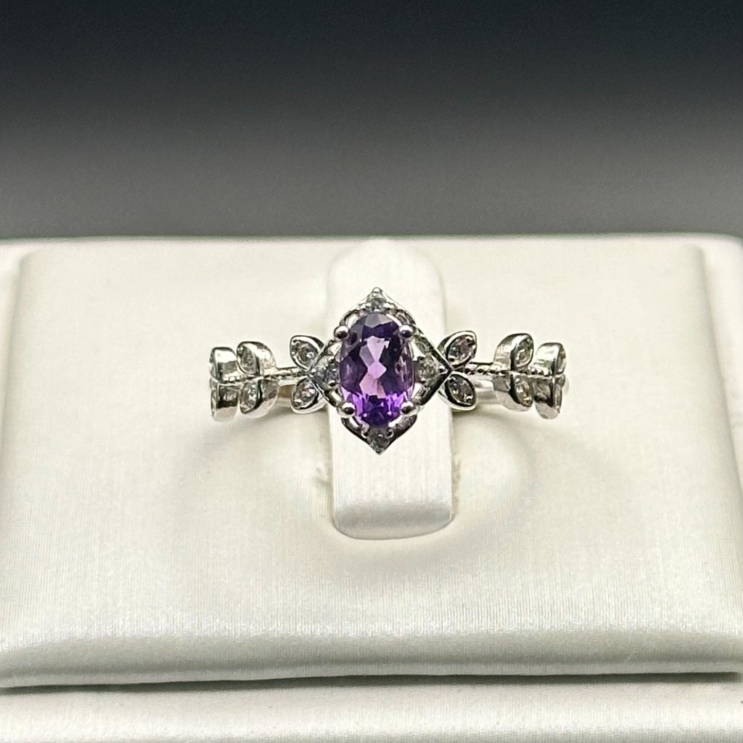 Amethyst Leaf Ring - Eerie Threads