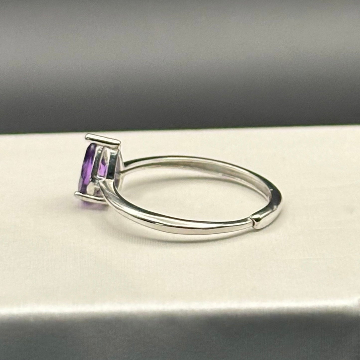 Tear Drop Ring - Amethyst - Eerie Threads